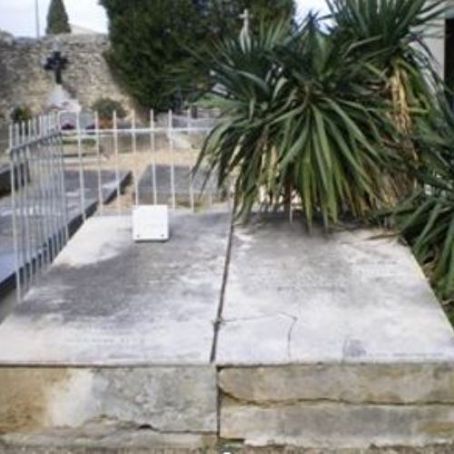 Sépulture BERTHEZÈNE AU Cimetière de Vendargues © Ph. Landru