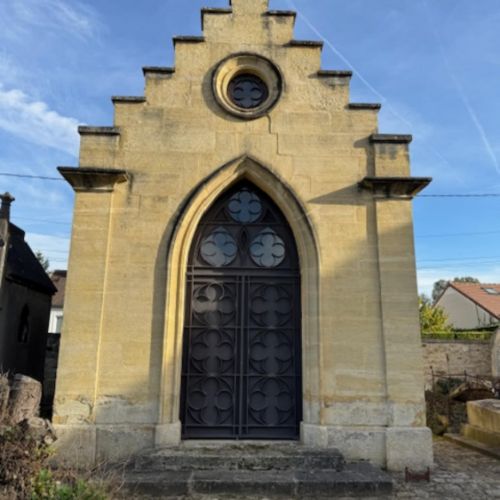 Sépulture de LA GRANGE Adelaïde Blaise François Le Lièvre de © Mes remerciements au service des cimetières de Viarmes (Val-d'Oise)