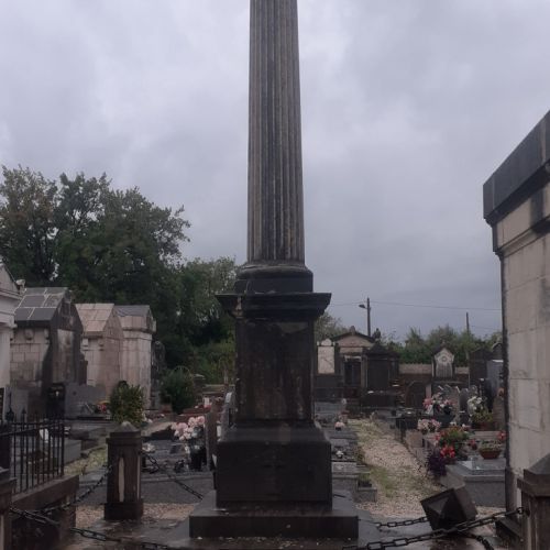 Sépulture de GAZAN Honoré Théodore Maxime, comte de la Peyrière © Mes remerciements au Bureau technique central des cimetières